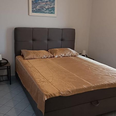 Studio Apartment Jemi بولا المظهر الخارجي الصورة