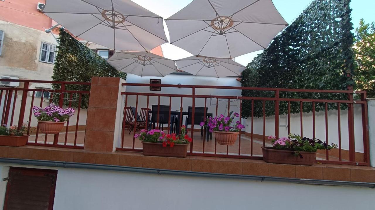 Studio Apartment Jemi بولا المظهر الخارجي الصورة