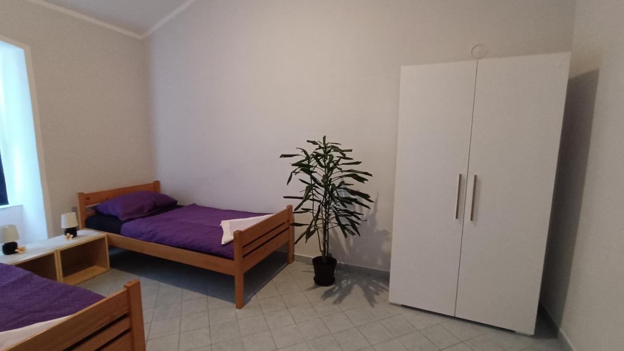 Studio Apartment Jemi بولا المظهر الخارجي الصورة